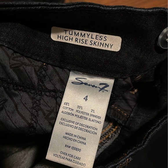 Seven7 Skinny Jeans - Picture 11 of 11